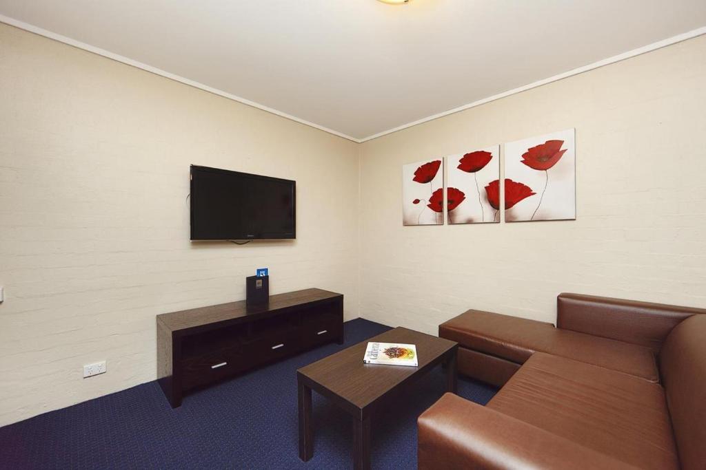 Ibis Styles Canberra Room photo
