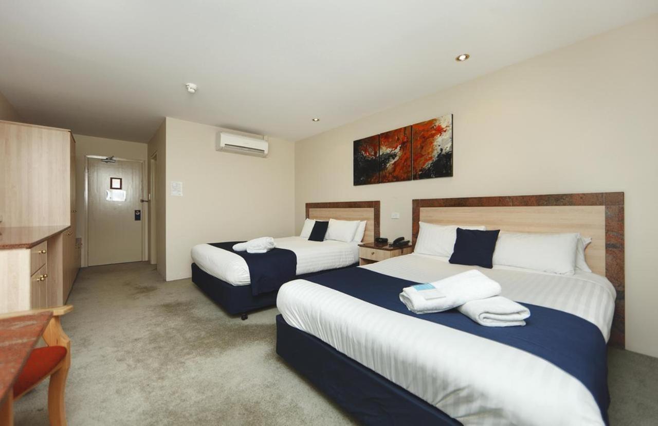 Ibis Styles Canberra Room photo